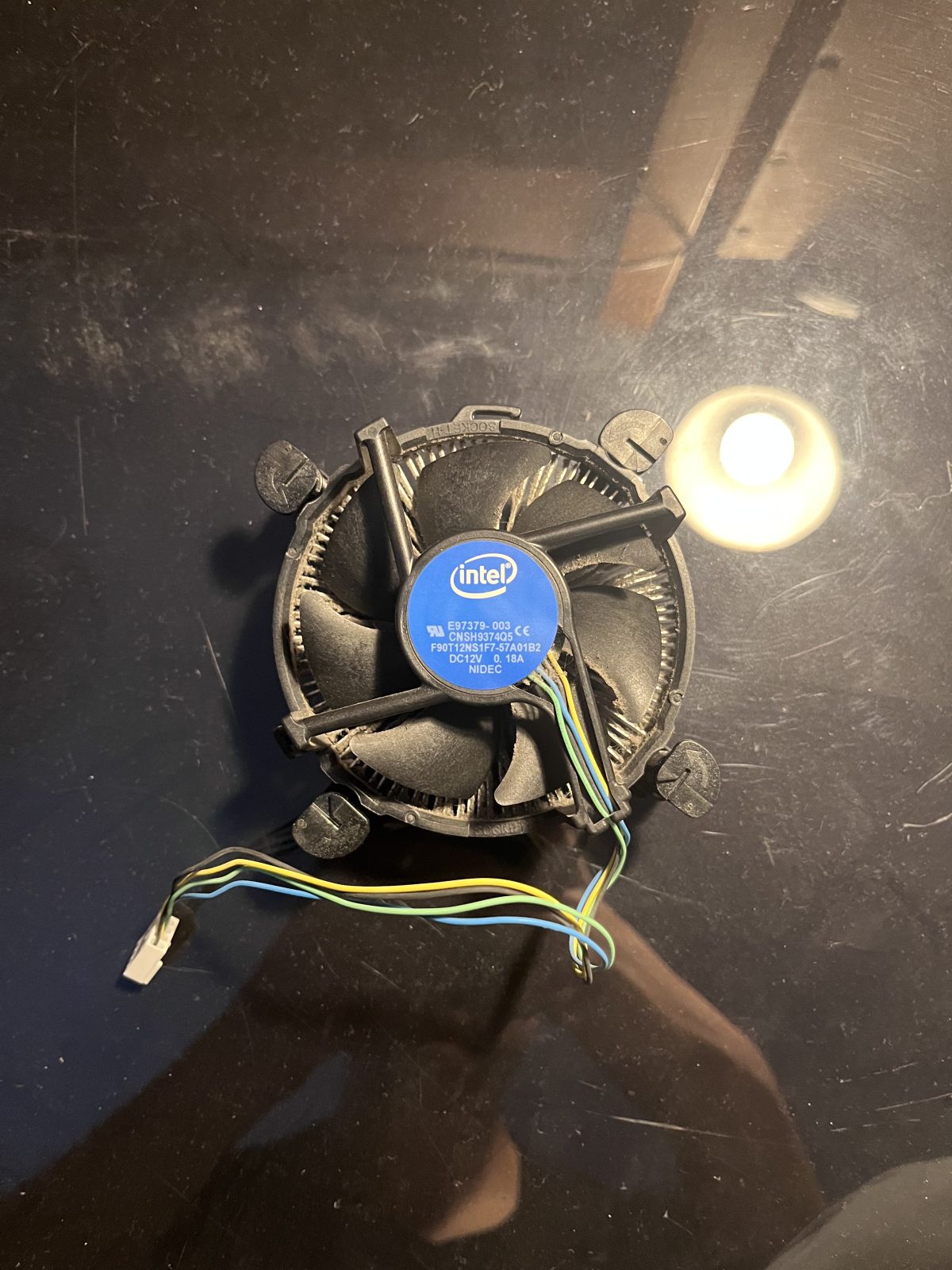 Intel stock cooler